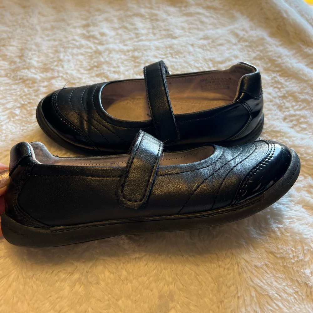 Girls uniform shoes